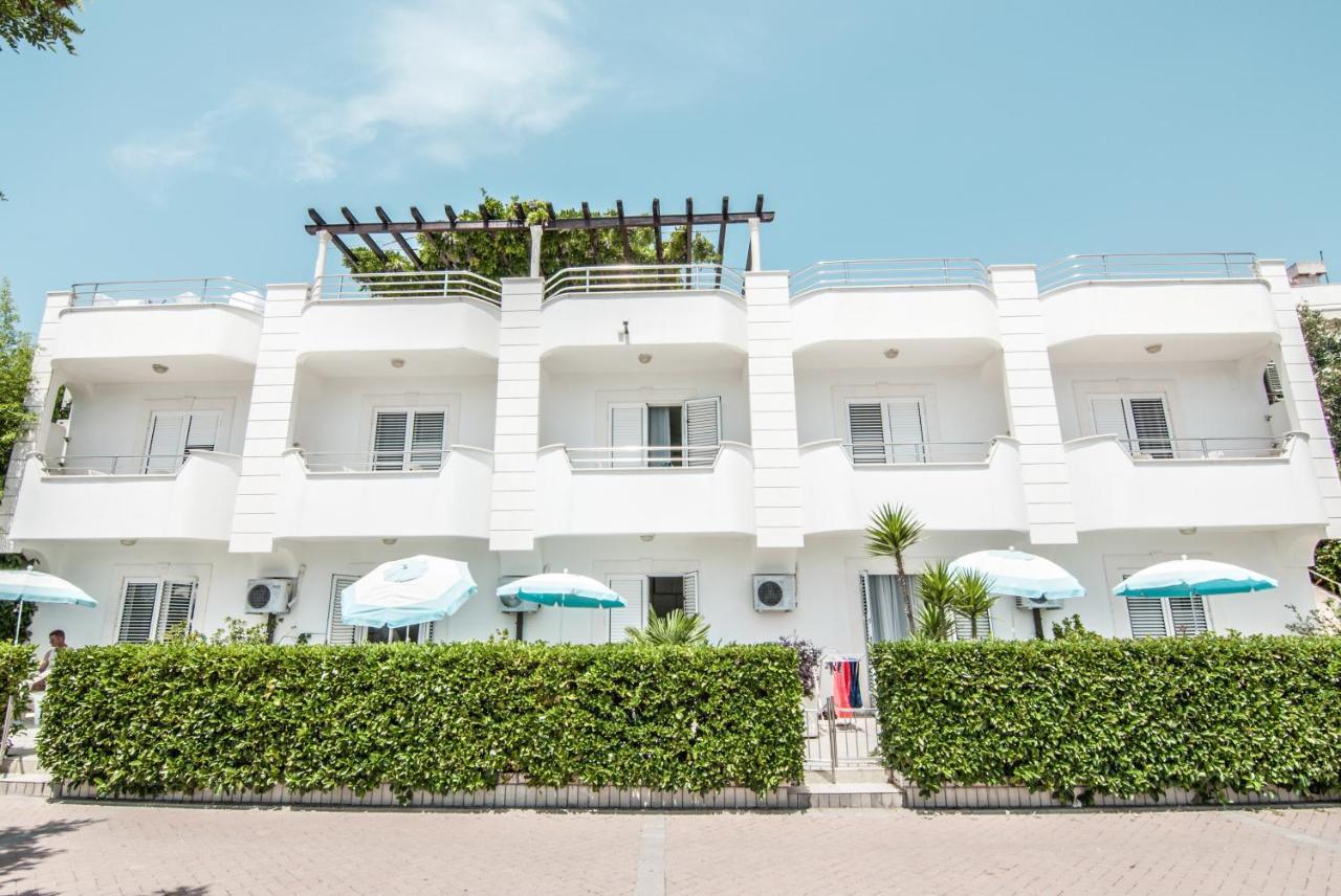 Hotel Perla - Annexes Herceg Novi Exterior foto