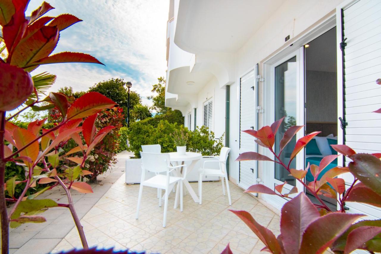 Hotel Perla - Annexes Herceg Novi Exterior foto